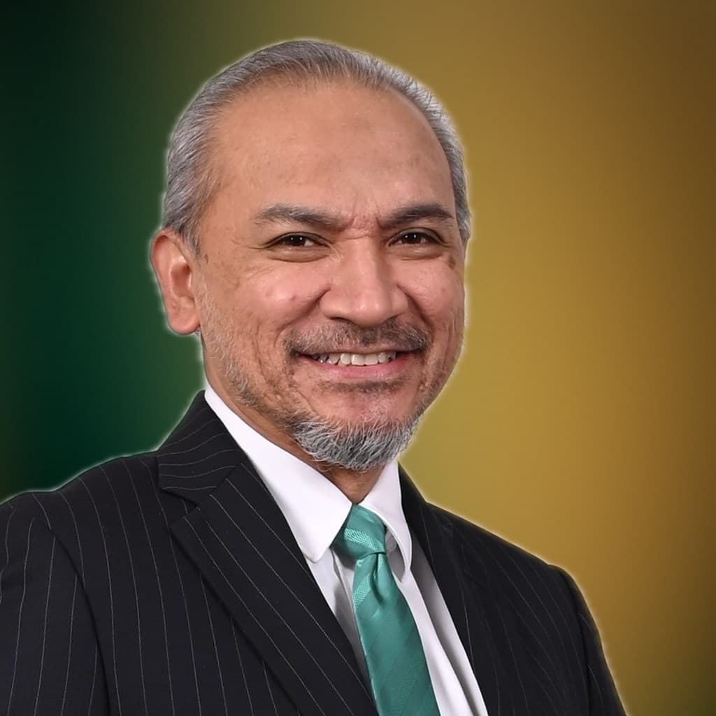 Mr. Mazli Zakuan Mohd Noor